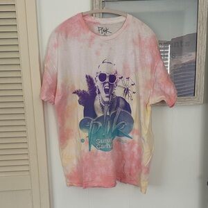 Size XL Pink Summer Carnival 2023 🎡